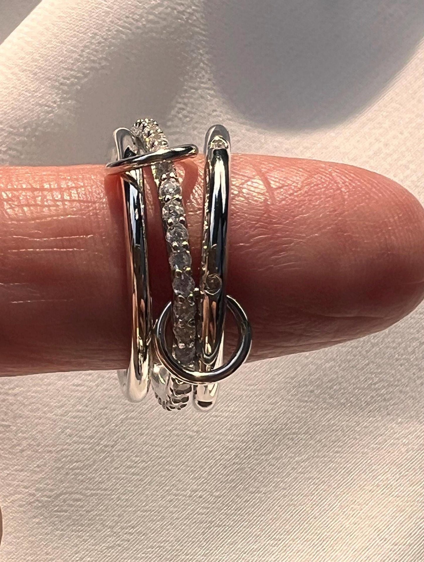 Multi band rings,3 interlocking silver bands ring silver stackable band triple layered loop ring,multi link connected ring,stacking ring