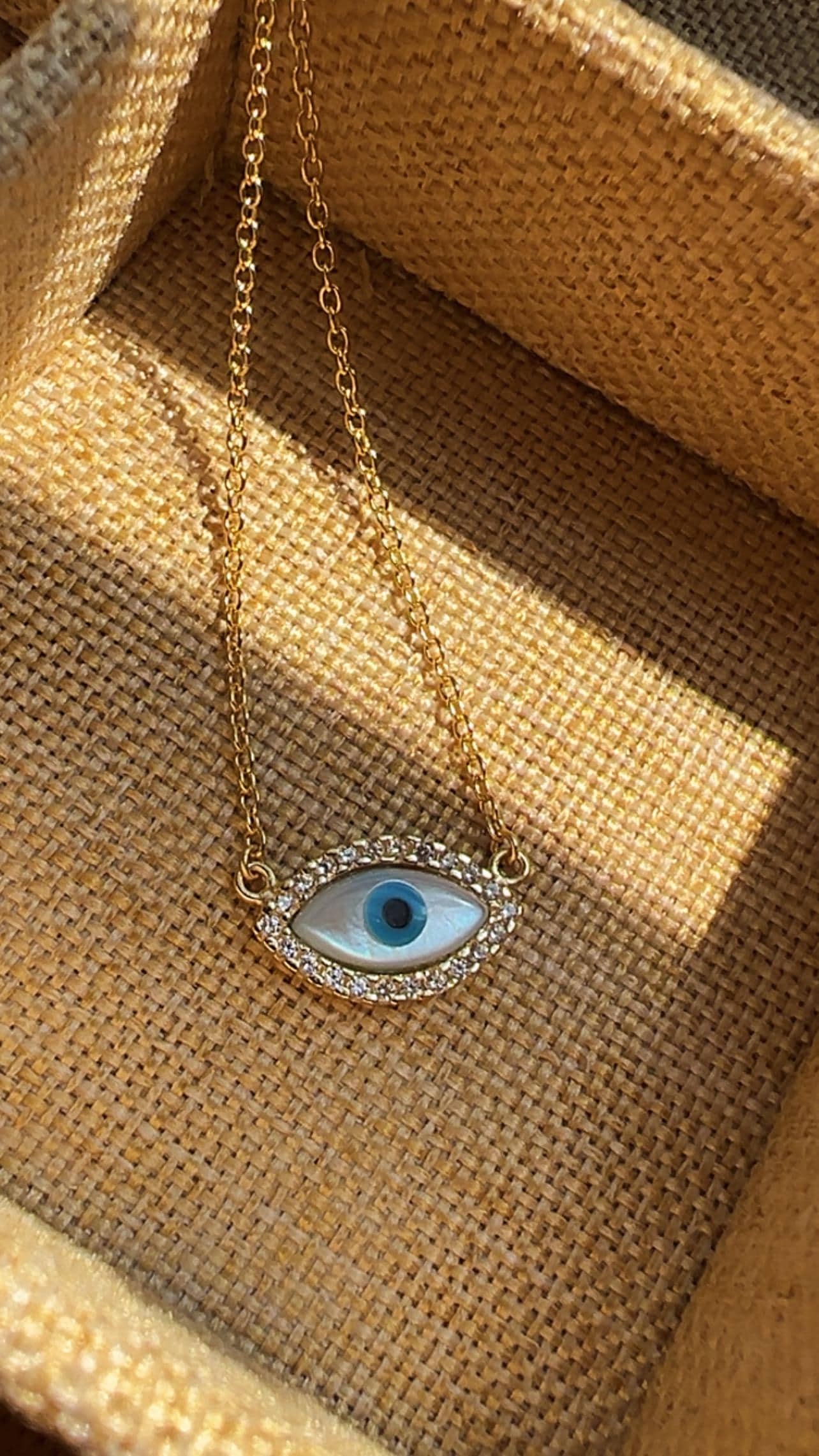 Evil eye Necklace,Protective Eye Necklace,Protective Charm ,Dainty Necklace,Protection Necklace,Evil Eye Charm Necklace, Trendy Necklace