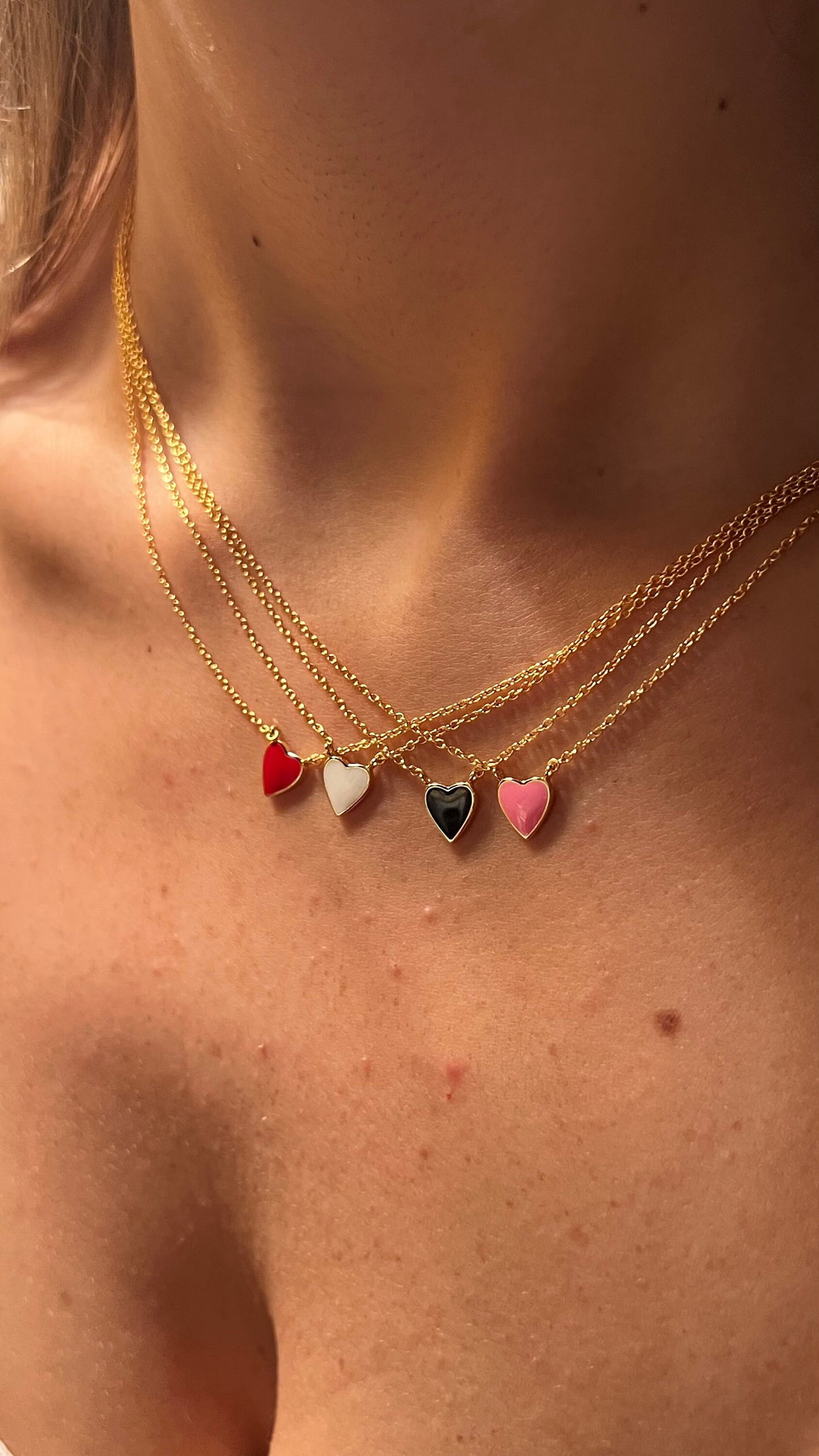 Gold necklace, heart pendant necklace, dainty necklace, tiny necklace,gold heart necklace, gift ideas for her,love jewelry