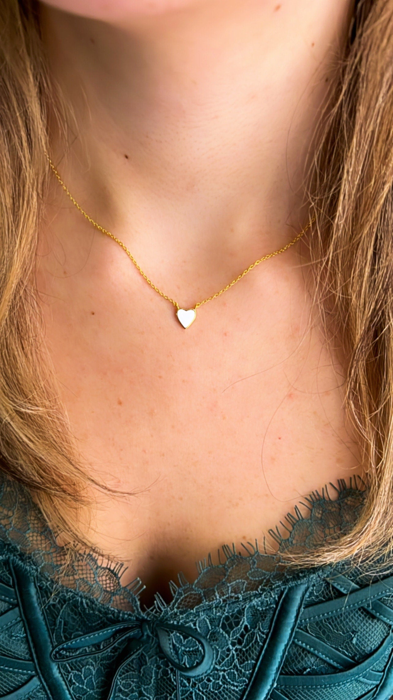 Gold necklace, heart pendant necklace, dainty necklace, tiny necklace,gold heart necklace, gift ideas for her,love jewelry