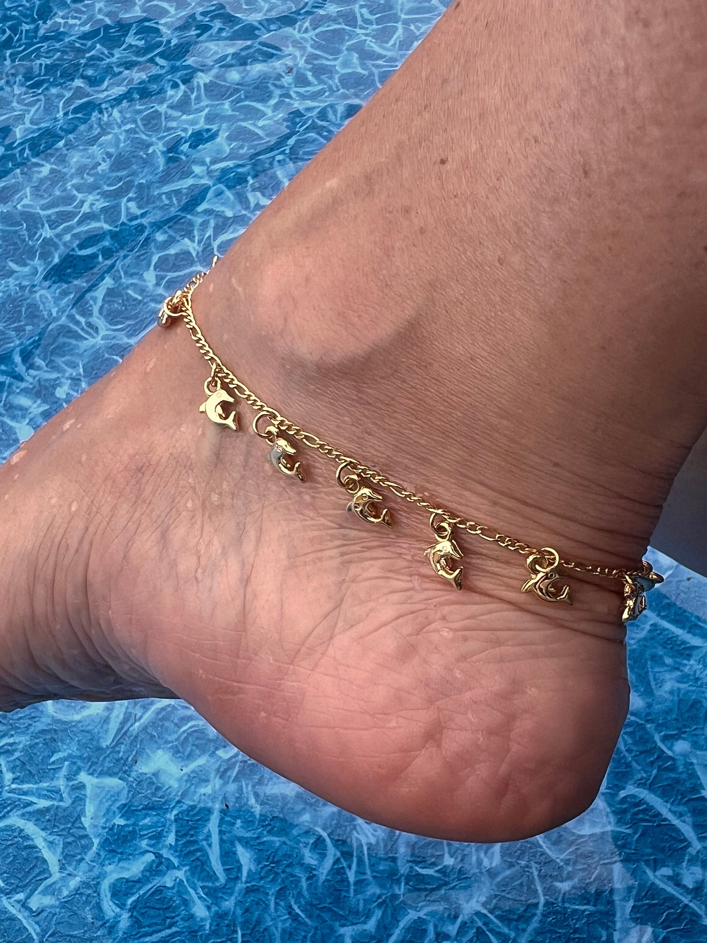 Gold-Filled Dolphin Charm Anklet: Summer Beach Jewelry