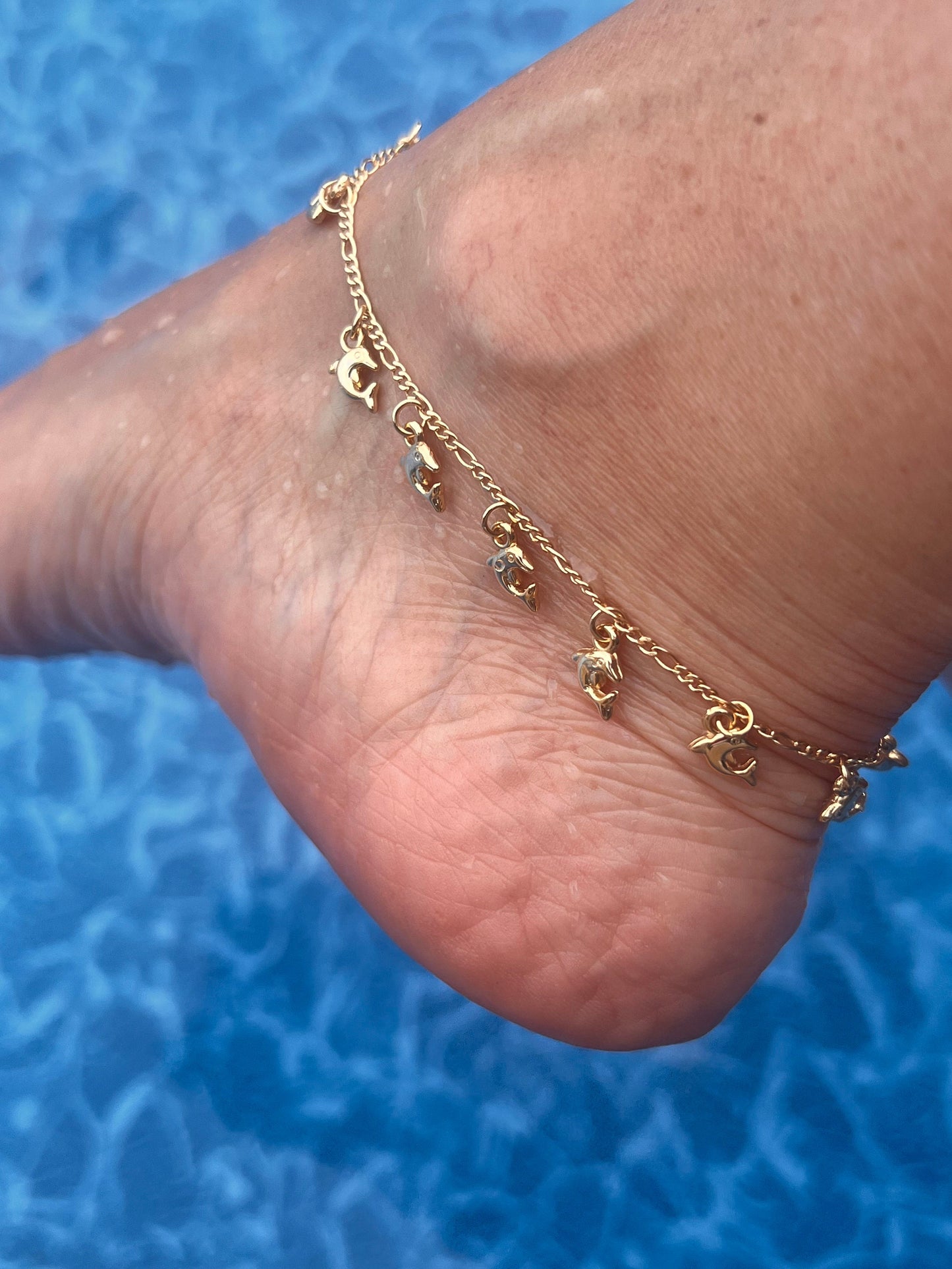 Gold-Filled Dolphin Charm Anklet: Summer Beach Jewelry
