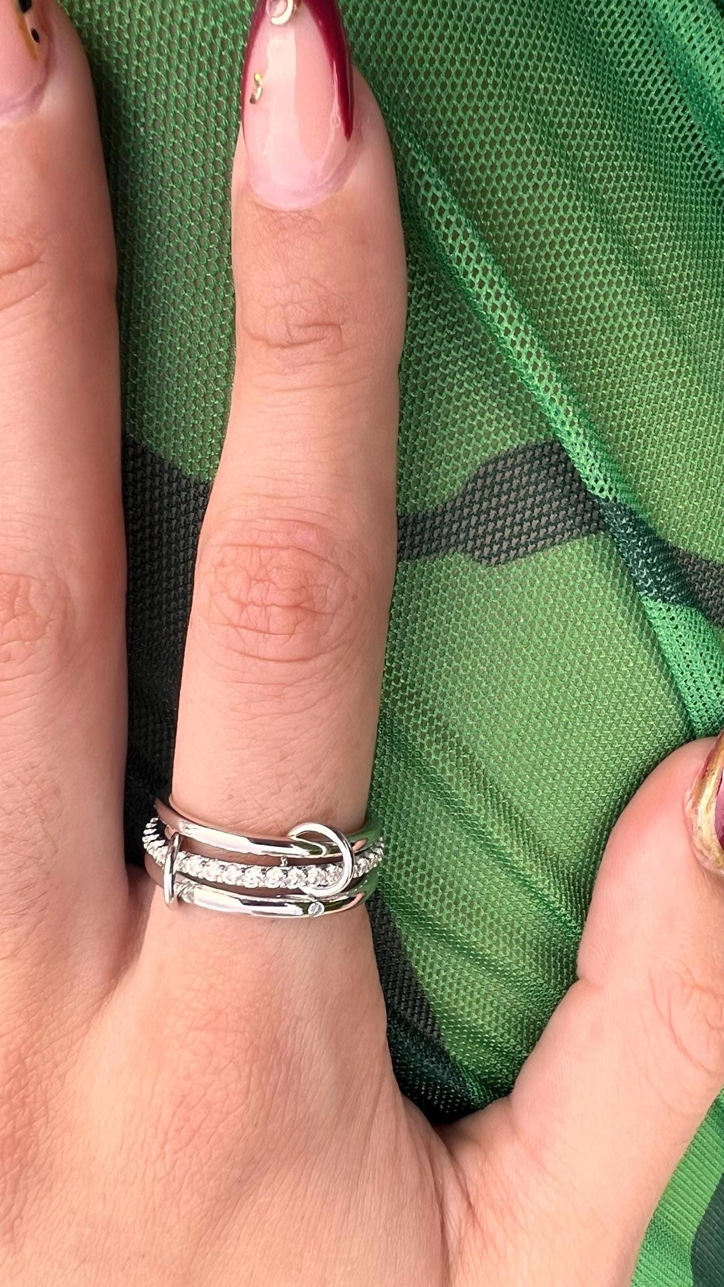 Multi band rings,3 interlocking silver bands ring silver stackable band triple layered loop ring,multi link connected ring,stacking ring