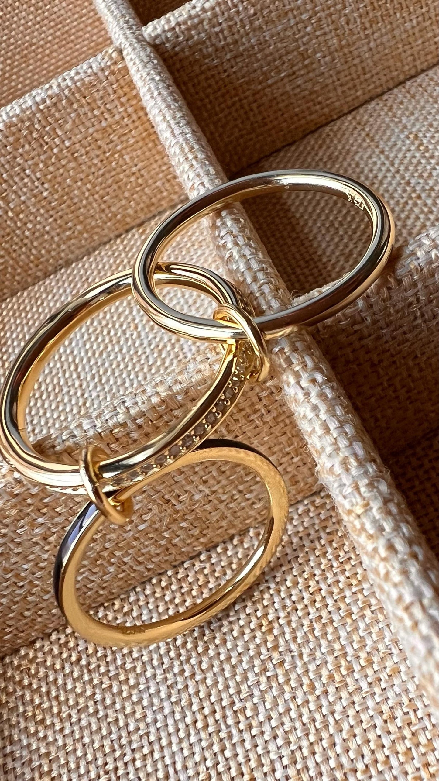Gold Plated Interlock Ring with CZ,Multi link Connected Ring,Chunky Ring,Interlinked Gold Ring,Interlocking Silver Ring