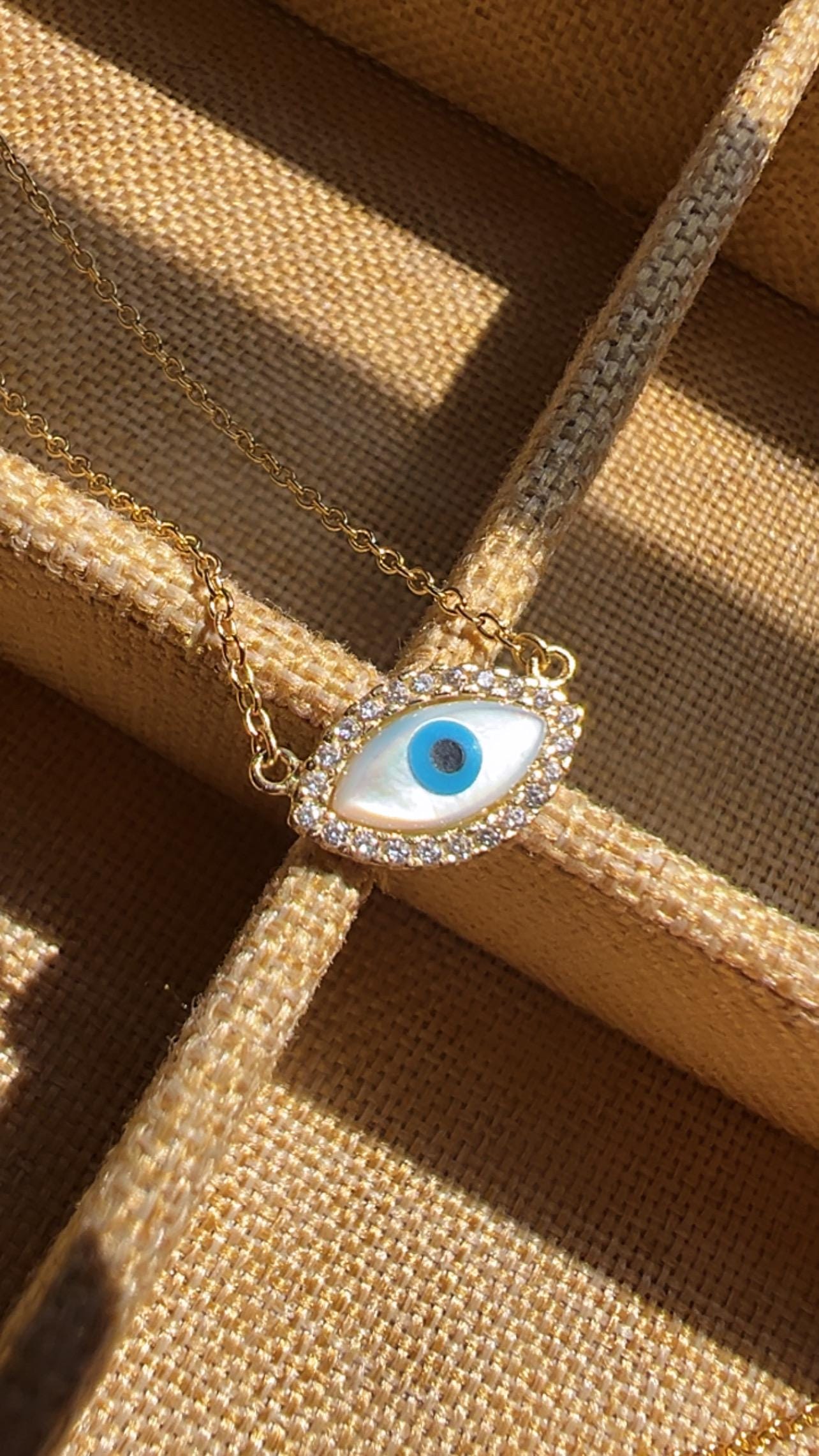 Evil eye Necklace,Protective Eye Necklace,Protective Charm ,Dainty Necklace,Protection Necklace,Evil Eye Charm Necklace, Trendy Necklace