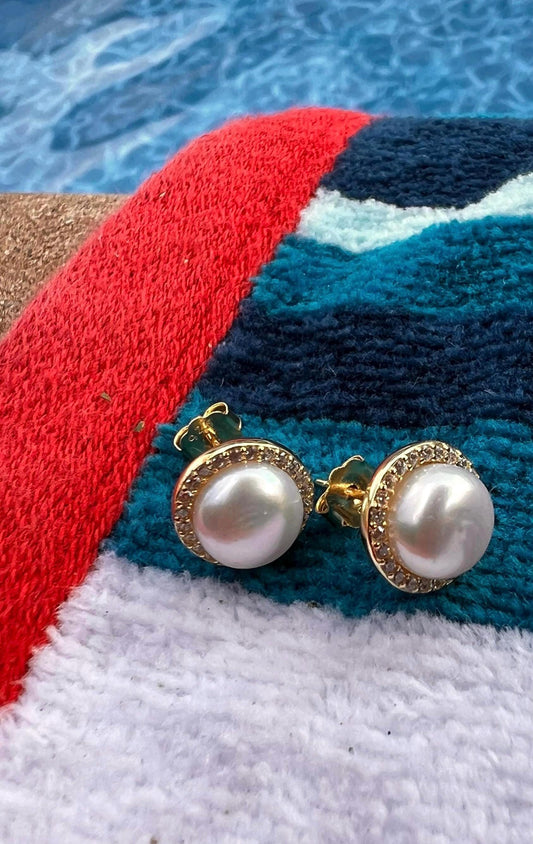Pearl Stud Earrings,Gold Stud Earrings Classic Earrings Studs ,Bridesmaid gift bridal earrings wedding jewelry half round pearl studs