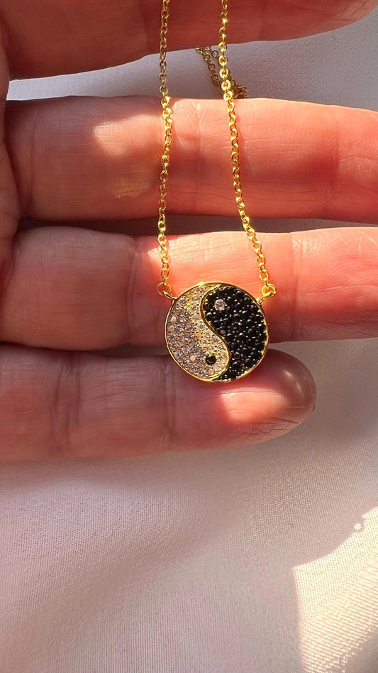 Gold Yin Yang Necklace,Yin Yang Jewelry,Spiritual Necklace,Minimalist Yoga Gift,Protection Jewelry,Dainty Necklace,Balance Jewelry