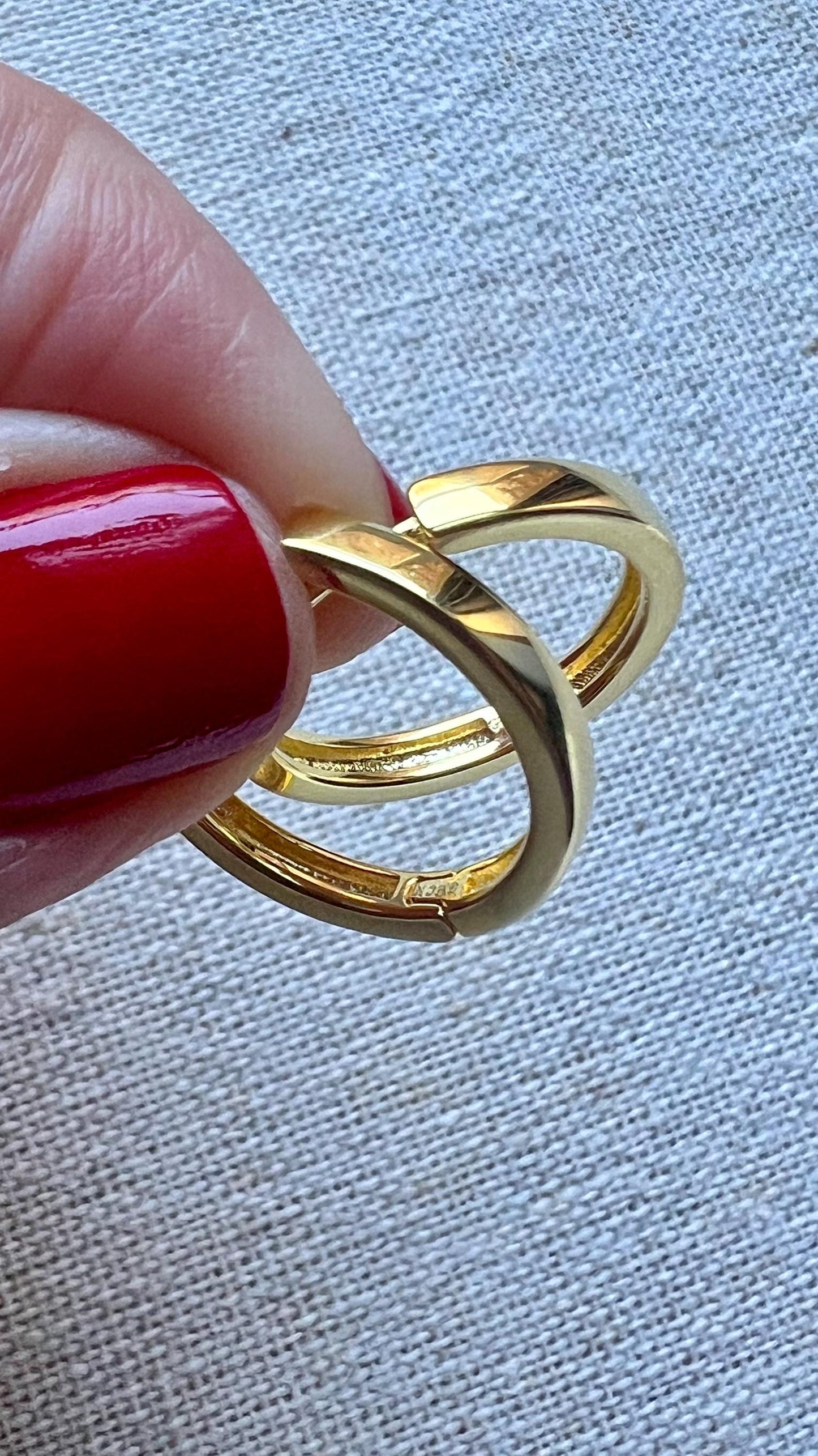 14K Gold Plated Huggie Hoop Earrings,Everyday Jewelry, Small gold hoop earrings, 925 Sterling Silver Earrings,Unisex Earrings