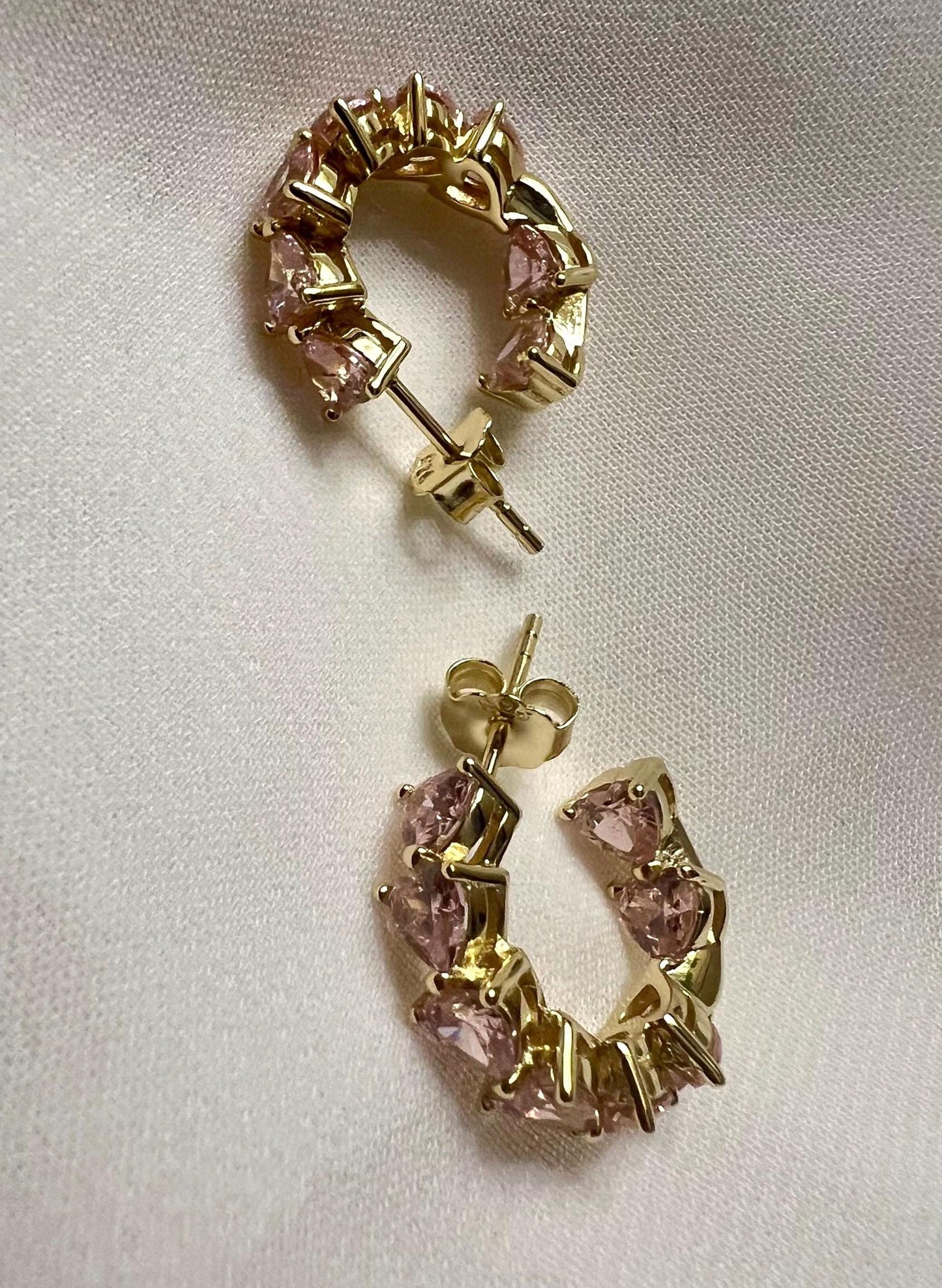 14 K gold plated Pink Heart Cubic Zirconia Hoop Earrings,tiny gold hoop earrings,dainty push back small huggies,romantic gift Trendy jewelry