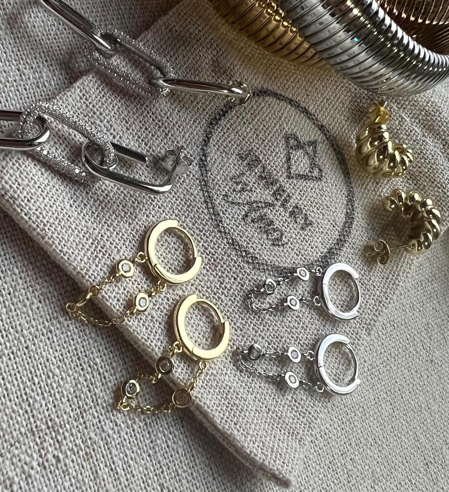 Dangle earrings ,drop earrings,chain earrings,CZ dangle earrings,dainty earrings,gold chain earrings,cartilage piercing,lobe earring stack